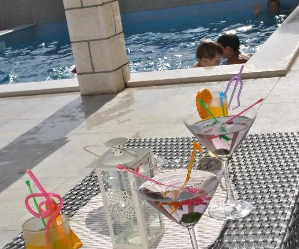 Family Friendly House With A Swimming Pool Brna, Korcula - 13943 펜션 Smokvica (Korcula)