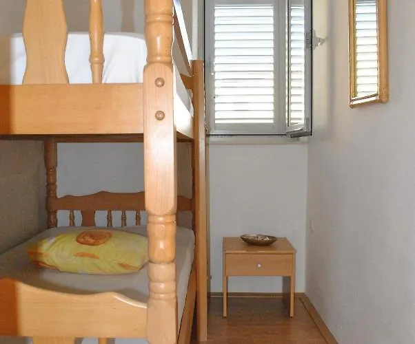 펜션 Family Friendly House With A Swimming Pool Brna, Korcula - 13943