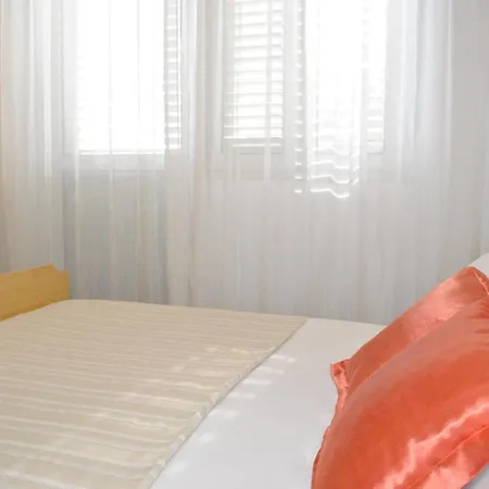 Family Friendly House With A Swimming Pool Brna, Korcula - 13943 Holiday home *