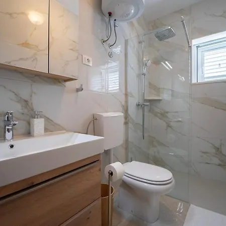 Family Friendly House With A Swimming Pool Brna, Korcula - 13943