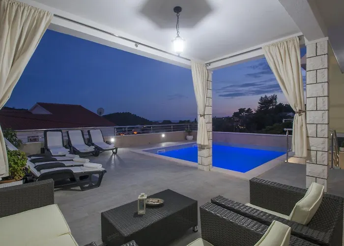 Casa de Férias Family Friendly House With A Swimming Pool Brna, Korcula - 13943