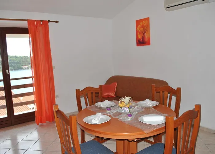 Family Friendly House With A Swimming Pool Brna, Korcula - 13943 Casa de Férias *