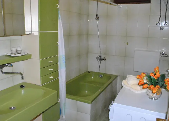 Family Friendly House With A Swimming Pool Brna, Korcula - 13943 Hébergement de vacances *