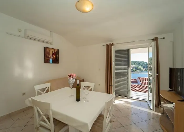 Family Friendly House With A Swimming Pool Brna, Korcula - 13943 펜션 *